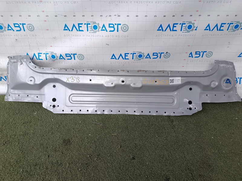 Задняя панель BMW X3 G01 18-24 2 части, высверлена, серебро