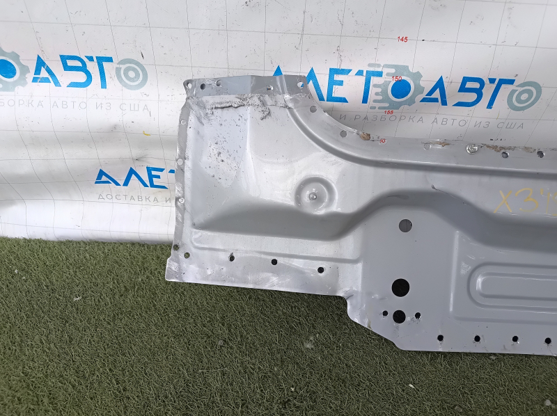 Задняя панель BMW X3 G01 18-24 2 части, высверлена, серебро