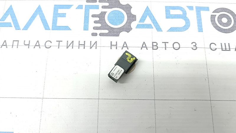 Микрофон Mercedes W167 GLE 350 450 20-22 с бежевой накладкой