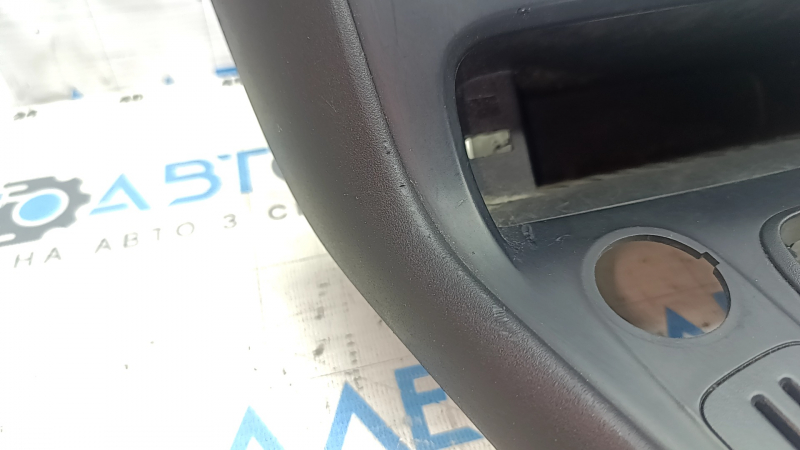 Накладка центральной консоли Ford Focus mk3 15-18 рест, черн, царапины