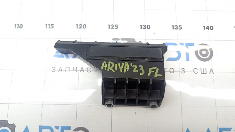 Крепление ДХО левое Nissan Ariya 23-26 нижнее