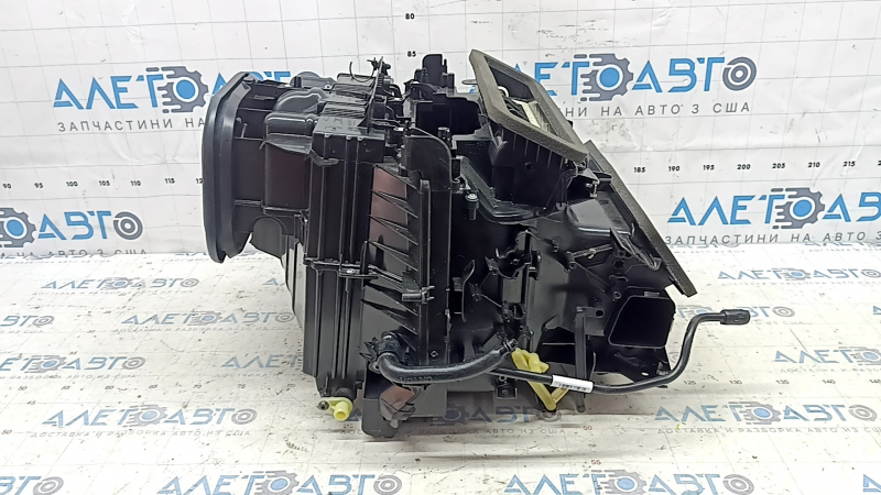 Корпус печки голый кондиционер Volvo XC60 18-26 под обдув заднего ряда