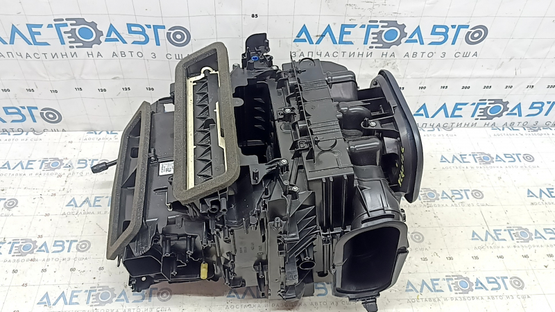 Корпус печки голый кондиционер Volvo XC60 18-26 под обдув заднего ряда