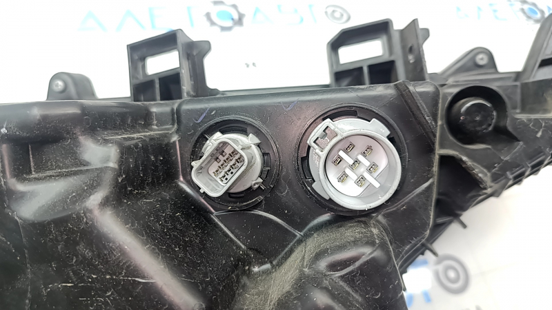 Дневные ходовые огни DRL левые Nissan Ariya 23-26 LED