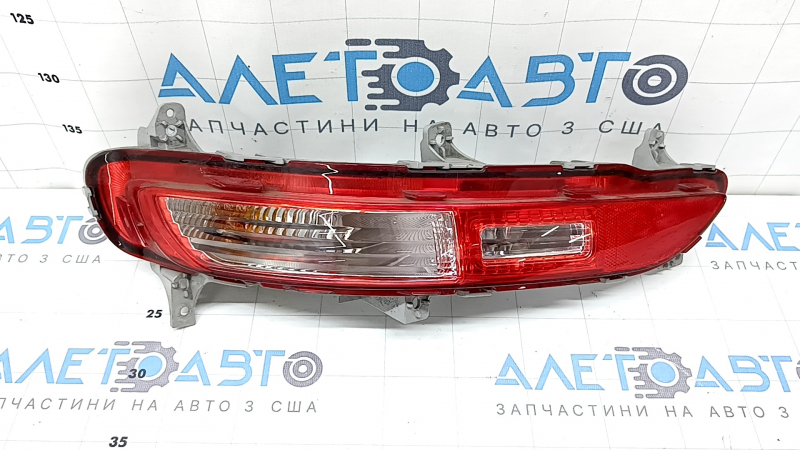 Фонарь заднего бампера левый Kia Sportage 17-19 царапины