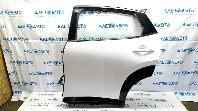 Дверь в сборе задняя левая Nissan Ariya 23-26 белый XGA алюминий, царапины на накладке