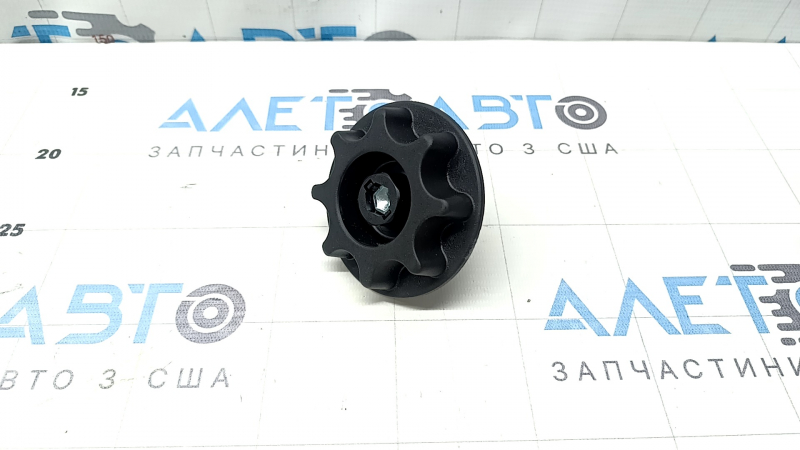 Крепление запасного колеса Toyota Prius 50 16-22