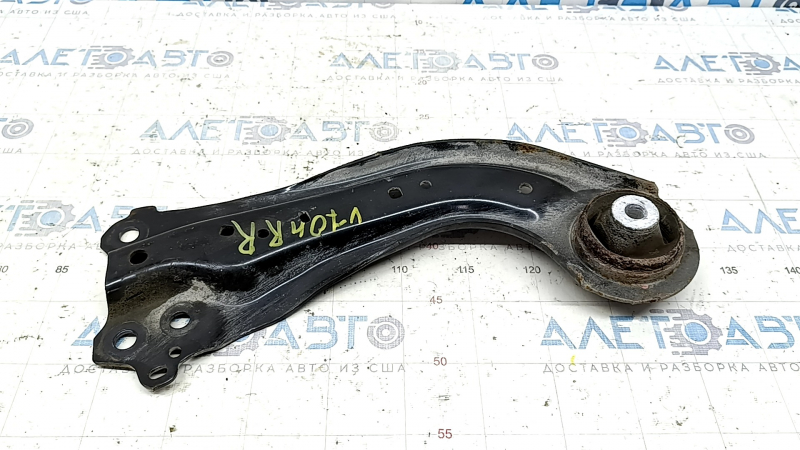 Рычаг продольный задний правый Toyota Camry v70 18-24 hybrid