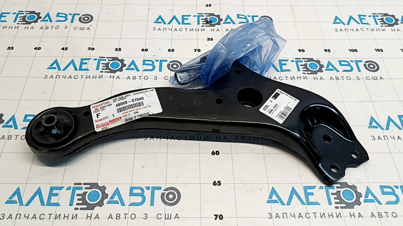 Рычаг нижний передний правый Toyota Camry v50 12-14 usa