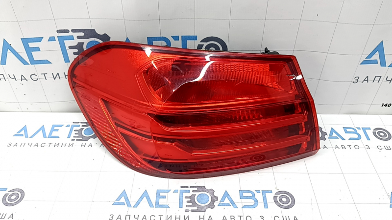 Фонарь внешний крыло левый в сборе BMW 4 F32/33/36 14-16 царапины