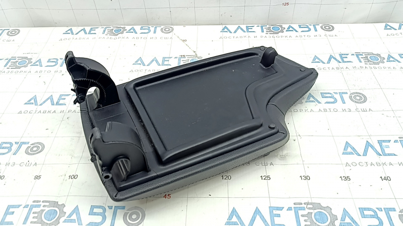 Подлокотник BMW 4 F32/33/36 14-20 кожа черная, царапины, под чистку