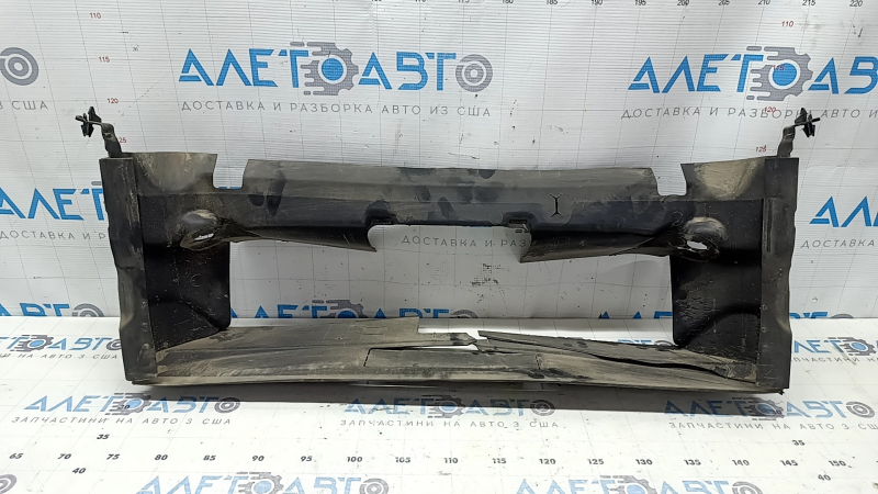 Воздуховод радиатора нижний BMW 4 F32/33/36 14-20 M Pack, надломы
