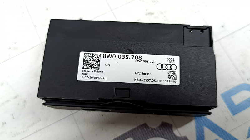USB Hub AUX Audi A5 F5 18-25 1 USB