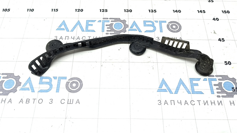 Уплотнитель решетки дворников правый BMW 4 F32/33/36 14-20