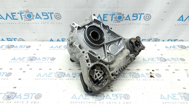 Раздатка BMW 4 F32/33/36 14-20 95к , потрескан сайлент