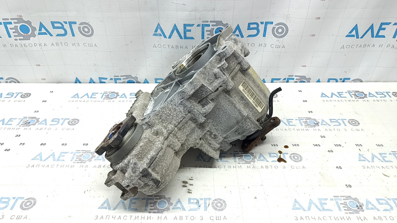 Раздатка BMW 4 F32/33/36 14-20 95к , потрескан сайлент