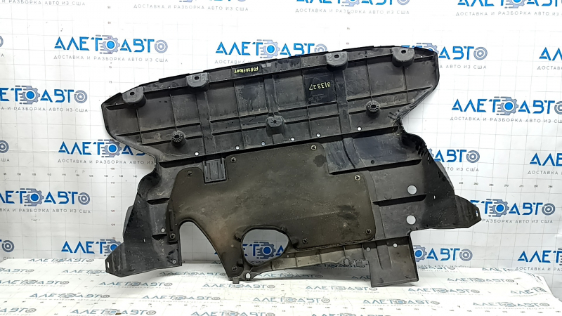 Защита двигателя Subaru Forester 19-21 SK трещина, потерто