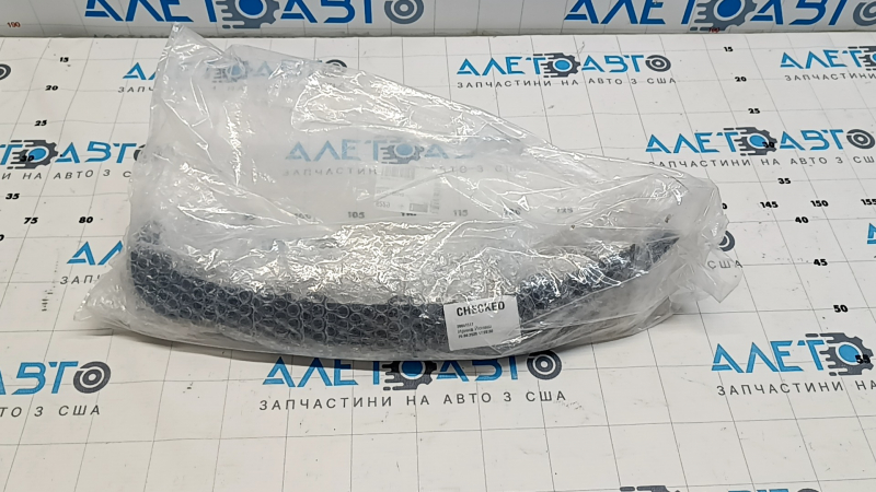 Губа переднего бампера правая Toyota Camry v70 18-20 SE\XSE
