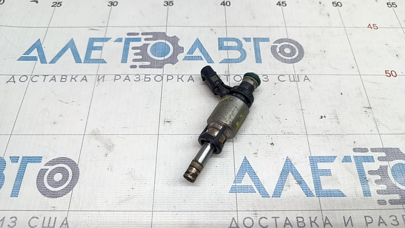 Форсунка распылитель Audi A5 F5 18-20 2.0T