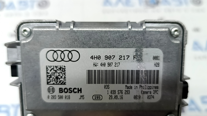 Камера слежения за полосой Audi A6 C7 16-18 на лобовом стекле