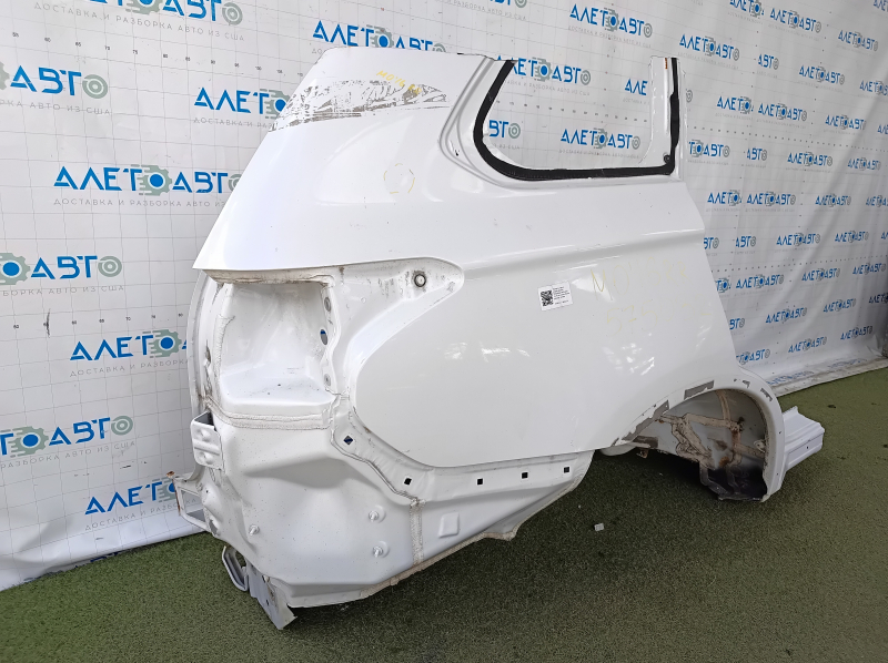 Четверть крыло задняя правая Mitsubishi Outlander 14-20 отпилена, белая, ржавая, тычки, вмятинки