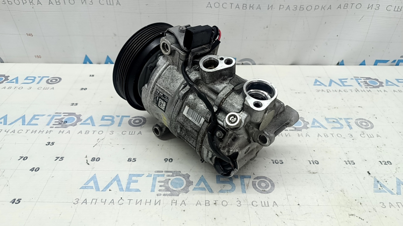 Компрессор кондиционера Audi A6 C7 16-18 3.0T