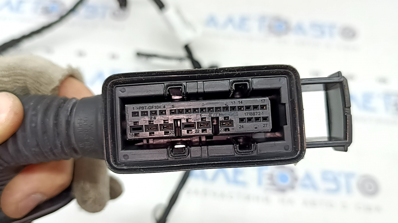 Проводка двери задней правой Audi A6 C7 12-18 под keyless