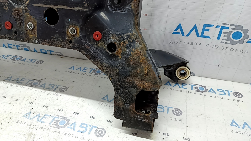 Подрамник передний Ford C-max MK2 13-18 ржавый