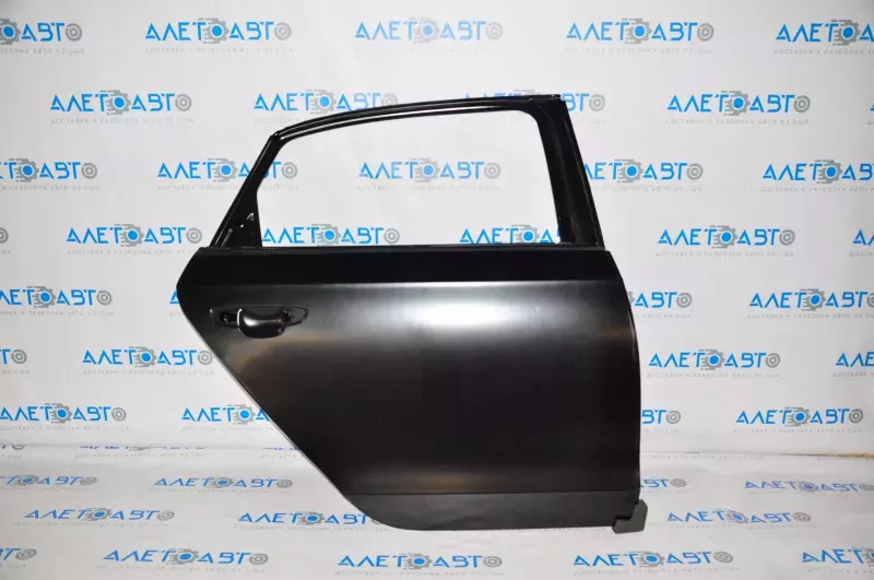 Дверь голая задняя правая VW Passat b8 16-19 USA