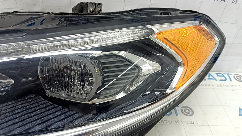 Фара передняя левая в сборе Ford Fusion mk5 17-20 LED, с DRL