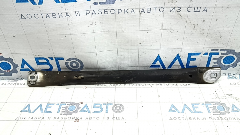 Распорка правой стойки BMW 5 G30 17-23 2.0T, 3.0T, 530e hybrid в копоти