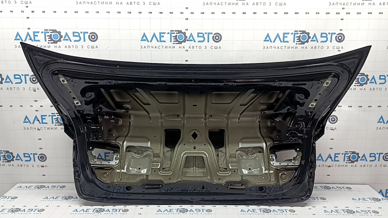 Крышка багажника BMW 5 G30 17-23 черный 668