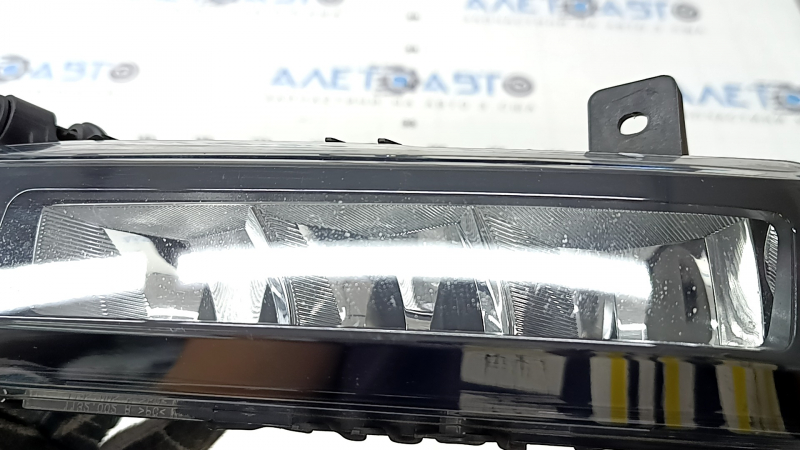 Противотуманная фара птф правая BMW X7 G07 19-22 LED, песок