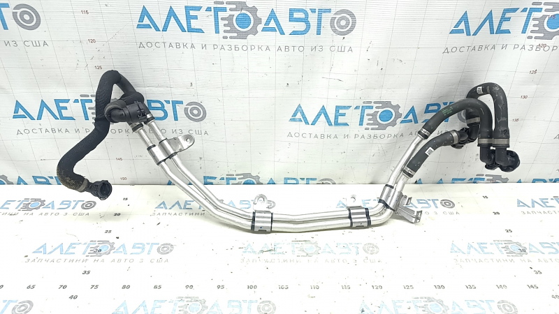 Патрубки отопителя заднего ряда BMW X7 G07 19-23 3.0T 4 часть, в сборе