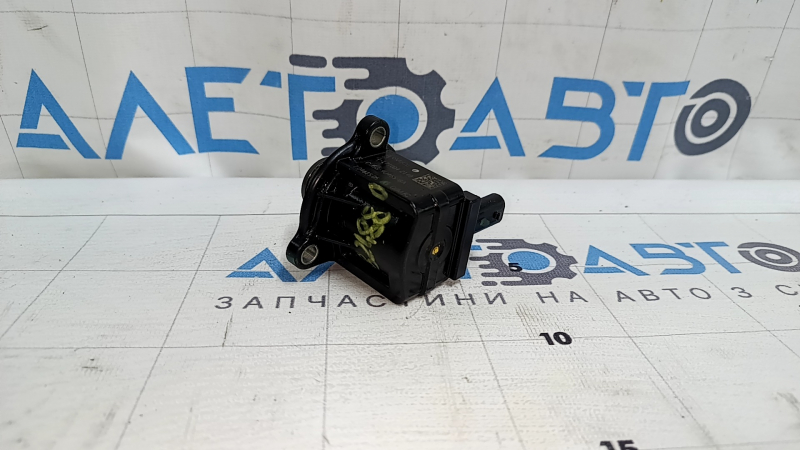 Клапан воздушного патрубка Ford Escape mk3 13-19 1.5T 2.0Т