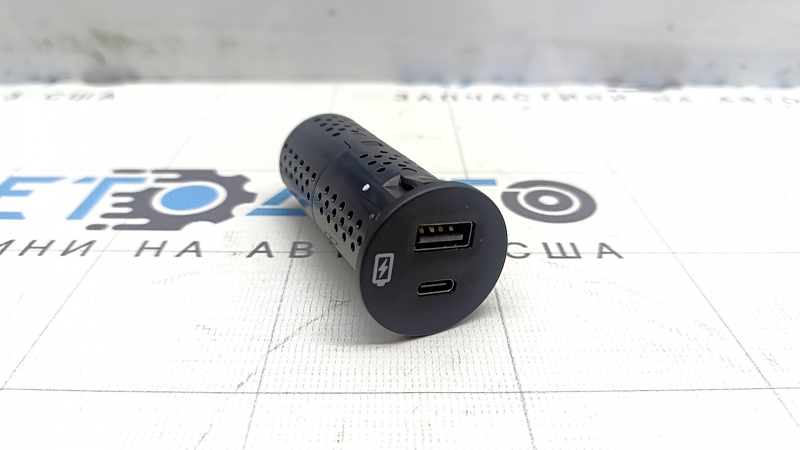 USB Hub Ford Mustang Mach-E 21-26 задний