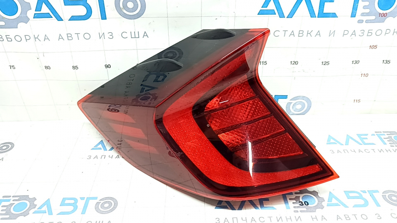 Фонарь внешний крыло левый Hyundai Sonata 20-22 галоген, царапины