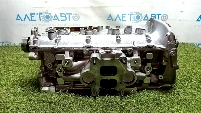 Головка блока цилиндров в сборе VW Passat b8 16-19 USA 1.8 TFSI