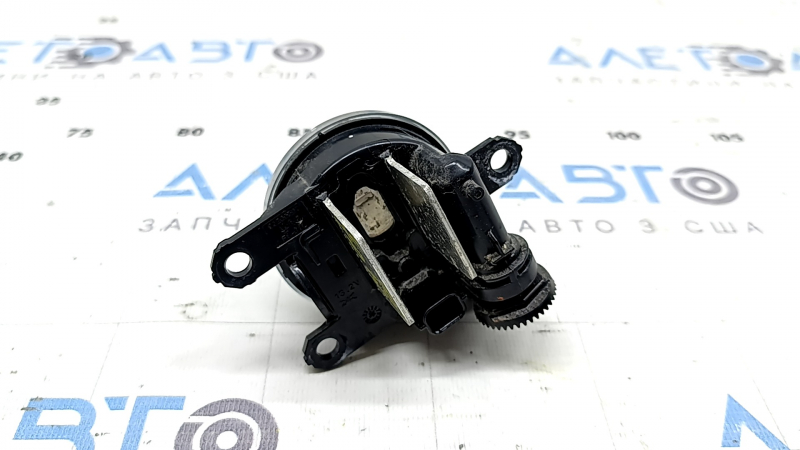 Противотуманная фара птф левая Mitsubishi Outlander 22-26 LED