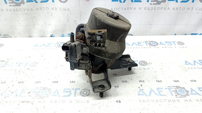 Подушка двигателя передняя Toyota Camry v40 3.5 ржавая