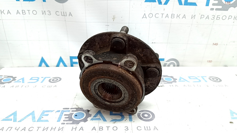 Ступица передняя правая Mazda CX-9 16-23 ржавая