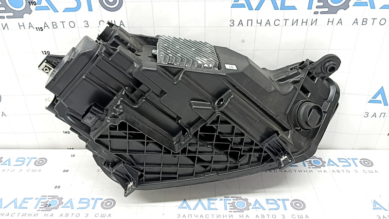 Фара передняя левая в сборе Audi Q5 80A 21-24 LED