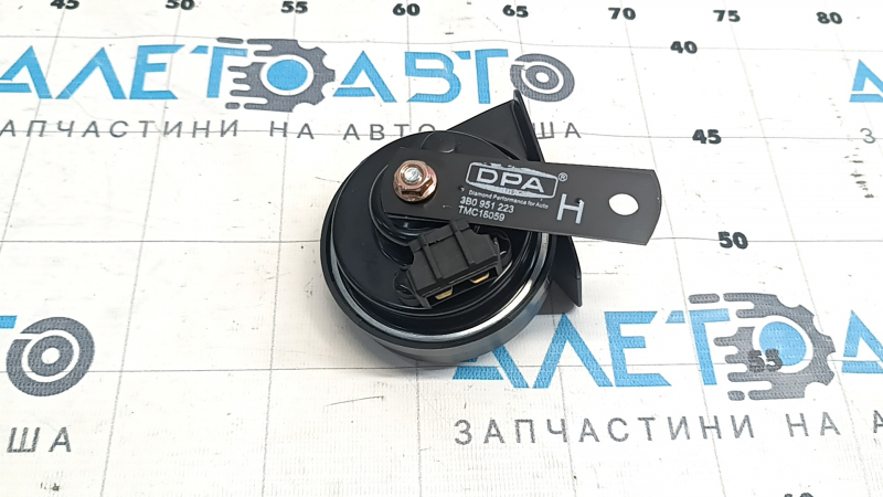 Сигнал low VW Passat b8 16-19 USA