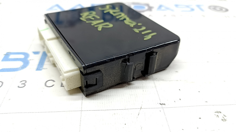 Multiplex Door Control Module Unit Toyota Sienna 21-26 надломано крепление