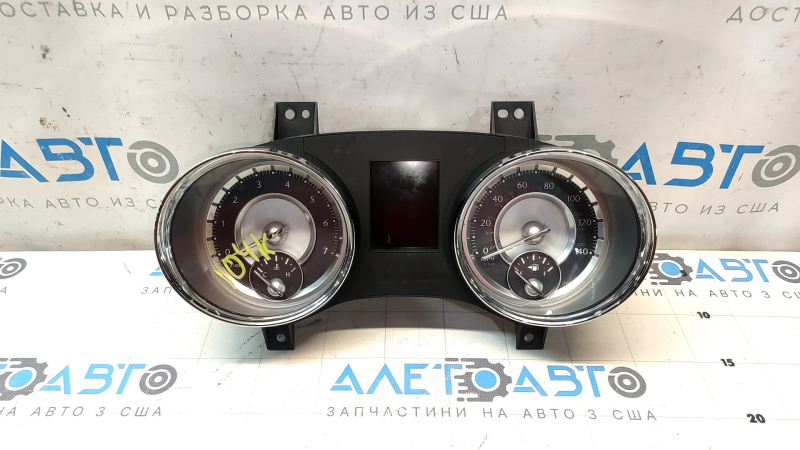 Щиток приборов Chrysler 300 11-14 дорест 104к