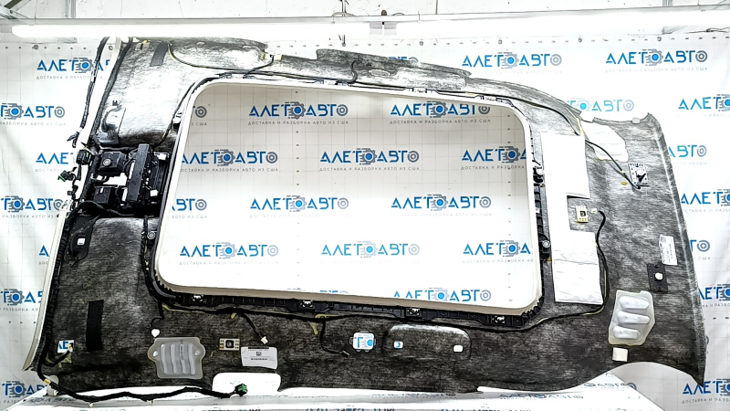 Обшивка потолка Ford Escape MK4 20-22 под панораму, бежевая, под чистку