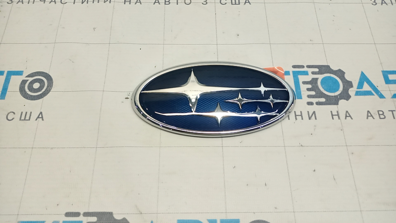 Эмблема SUBARU двери багажника Subaru Outback 10-14