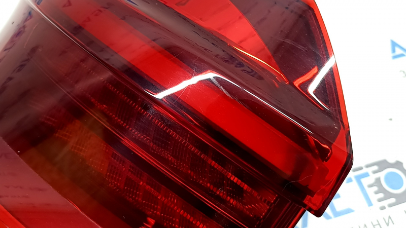 Фонарь внешний крыло левый BMW X3 G01 18-21 LED, царапины