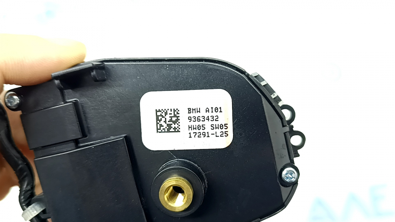 Кнопки управления на руле BMW X3 G01 18-21 под лепестки, царапины