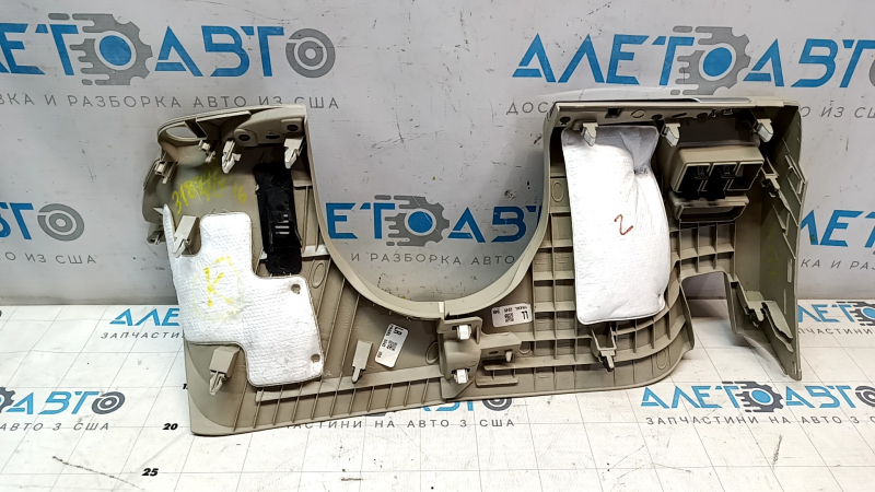 Накладка колени водителя Acura TLX 15-17 беж, царапины